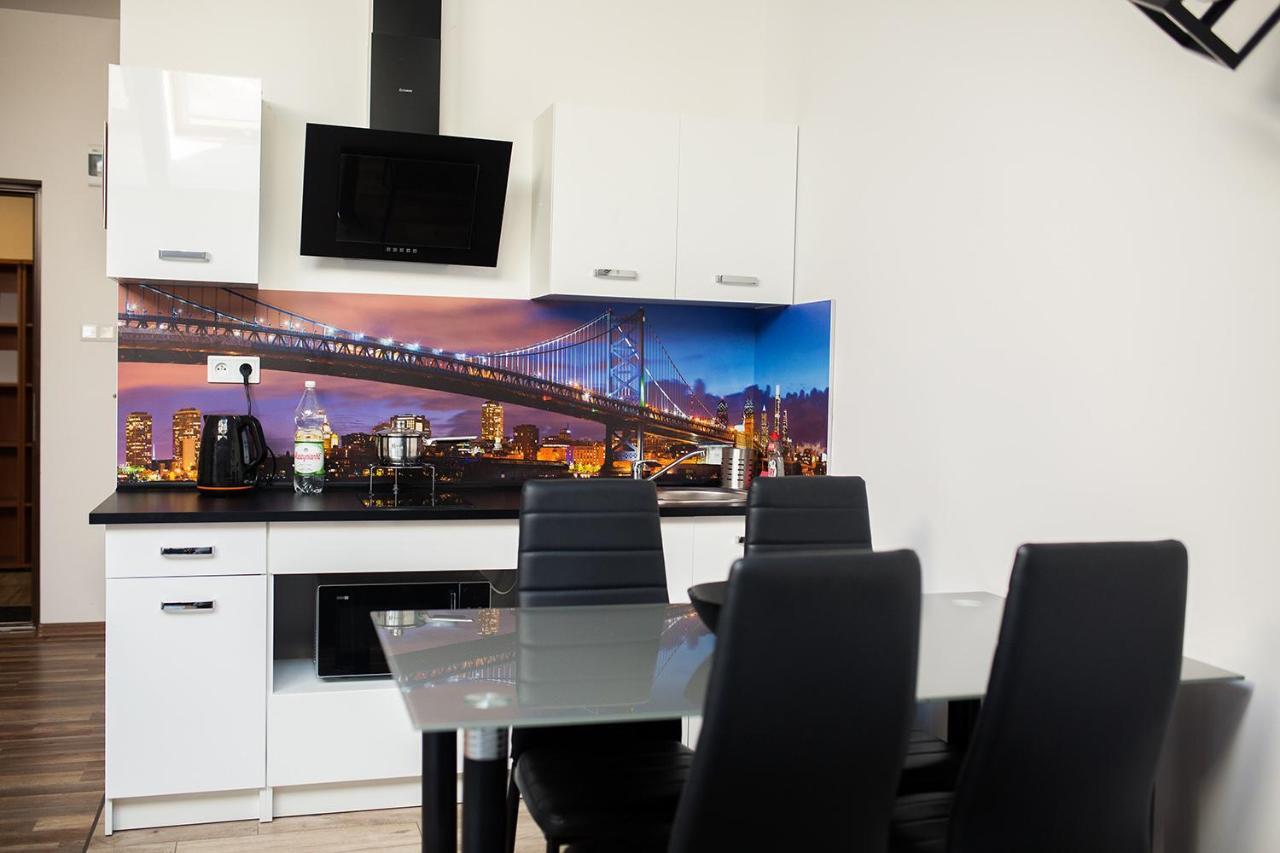 Apartament Manhattan Mielec Exteriér fotografie